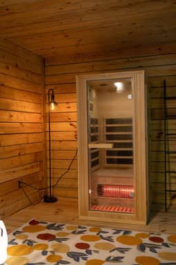 Bluff Haus | Team Joseph Ellen - Image 3