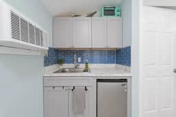 Blue Palm Cottage | Team Joseph Ellen - Image 4