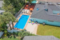 Salt Water Retreat | Team Joseph Ellen - Image 5