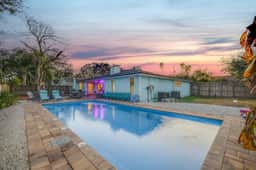 Salt Water Retreat | Team Joseph Ellen - Image 2