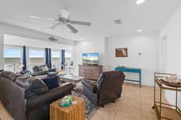 Blue Horizon House - Image 2
