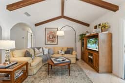 Sherylee's Poolside Retreat | Team Josep - Image 4