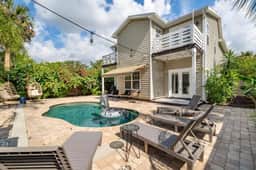 Sunshine Dip | Sleeps 8, Relaxing, Pool, - Image 3