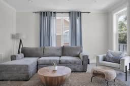 *Jax Beach Retreat*- - Image 2