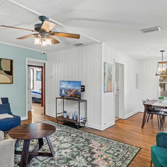 The Jacksonville Hideaway - Image 1