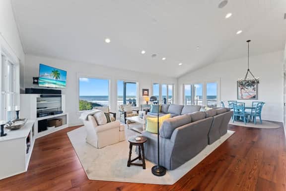 "Legacy Dunes"- Ocean front, Sleeps 14 - Image 2