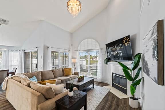 Hawkins Cove Hideaway: Serene Waterfront - Image 4