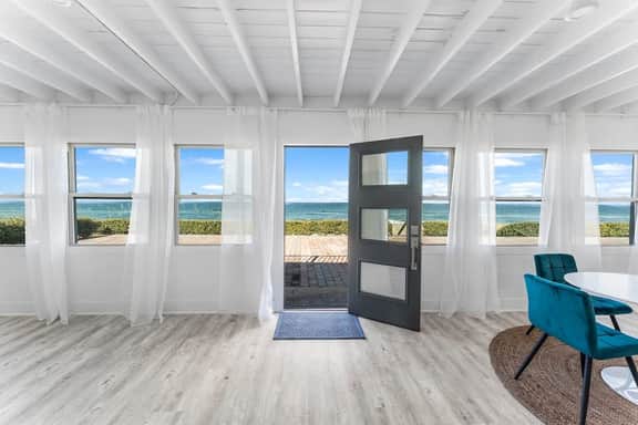 *Ocean Front Estate*- BEACHFRONT, PATIO, - Image 4