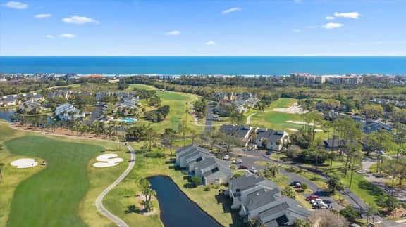 Tee Time Escape | Lake view, WIFI, TV, W - Image 5