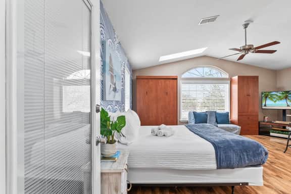 Sunshine Hideaway | Team Joseph Ellen - Image 3