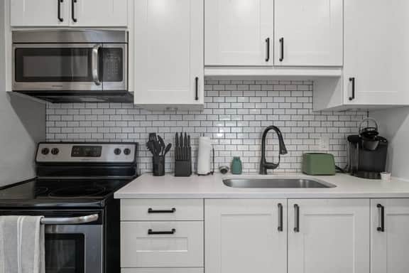 The Cedar Loft B | Team Joseph Ellen - Image 2