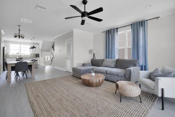 *Jax Beach Retreat*- - Image 4