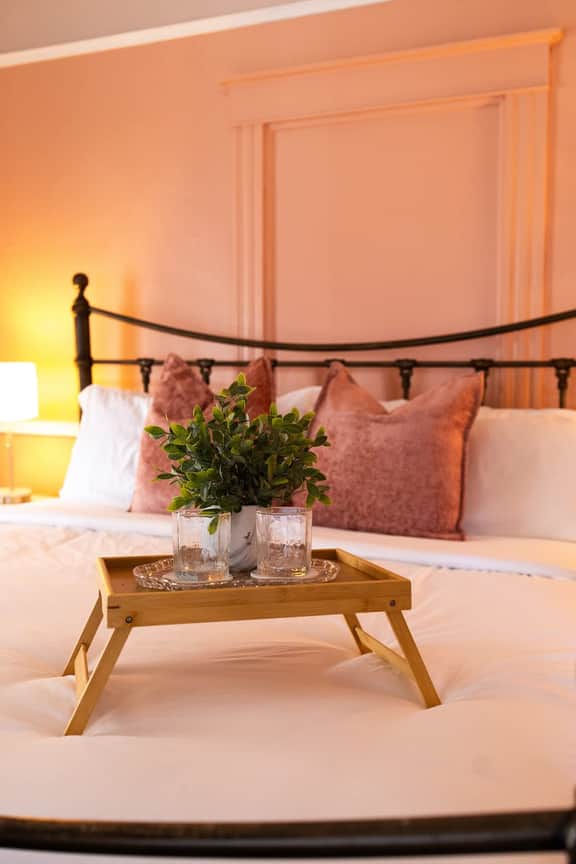 Veranda Room | Team Joseph Ellen - Image 2