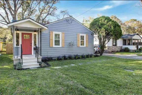 Cozy Jacksonville Bungalow - Image 5