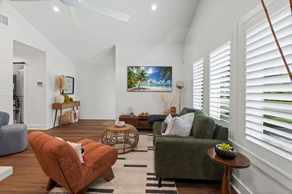 Cozy Wave Nook | Team Joseph Ellen - Image 1