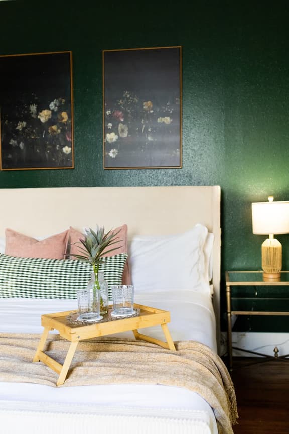 Honeymoon Room | Team Joseph Ellen - Image 1