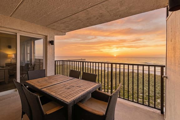 Coral Cove Escape - Image 1