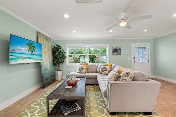 Sunset Cove | Team Joseph Ellen - Image 1