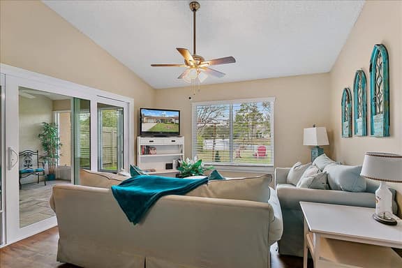 *Malibu Cottage on L - Image 1
