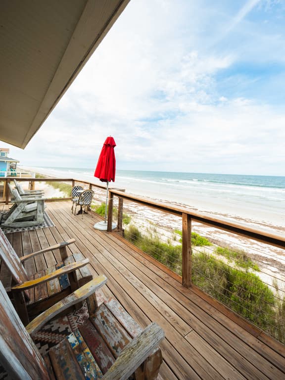 Old Florida Cottage - Image 1